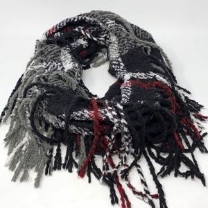 Le Luxe Fringe Scarf
